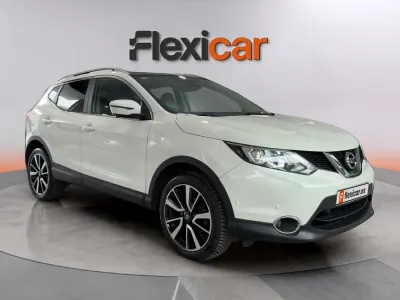 Usado Nissan Qashqai Tekna 110 CV (80 kW) 2017 Blanco SUV