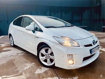 Begagnad Toyota Prius Advance 136 HK (100 kW) 2009 Vit Halvkombi