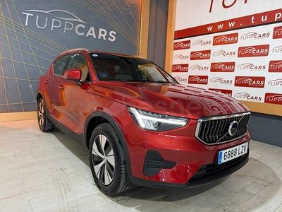 Usado Volvo XC40 Core 211 CV (155 kW) 2022 Granate SUV