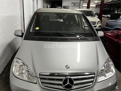 Käytetty Mercedes A180 Avantgarde 109 HP (80 kW) 2011 Harmaa Tila-auto