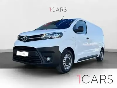 Usado Toyota Proace 100 CV (73 kW) 2021 Blanco Monovolumen