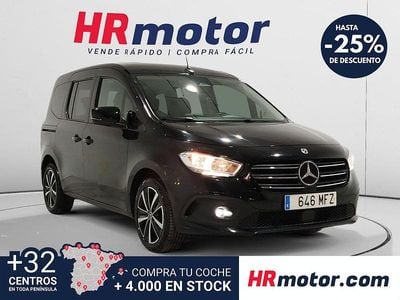 Usado Mercedes T180 116 CV (85 kW) 2023 Negro Monovolumen