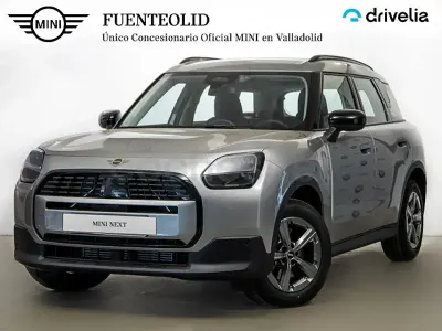Usado Mini Countryman 170 CV (125 kW) 2024 Gris / plata SUV