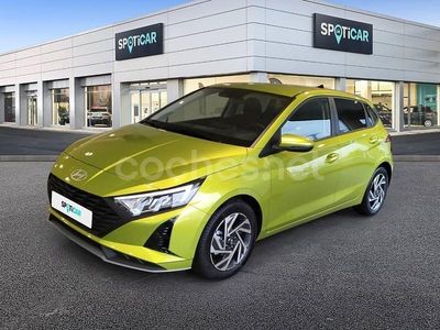 Nuevo Hyundai i20 79 CV (58 kW) 2025 Amarillo Berlina