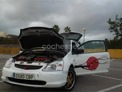 Usado Honda Civic S 90 CV (66 kW) 2002 Blanco Berlina