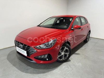 Rojo Usado 2024 Hyundai i30 Berlina | 19.900 € (Precio justo)