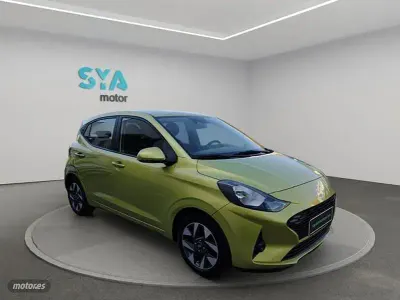 Usado Hyundai i10 67 CV (49 kW) 2024 Verde Utilitario