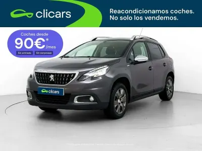 Usado Peugeot 2008 Signature Sky 82 CV (60 kW) 2019 Gris SUV