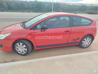 Usado Citroën C4 90 CV (66 kW) 2009 Rojo Berlina