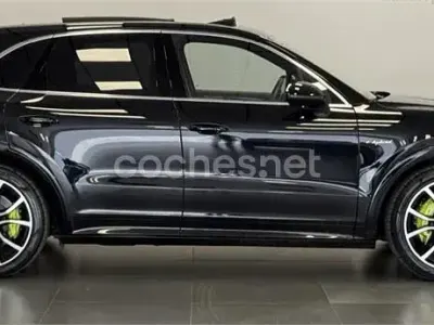 Usado Porsche Cayenne E-Hybrid 462 CV (339 kW) 2019 Negro SUV