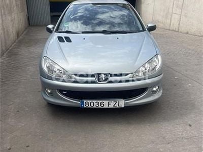 Usado Peugeot 206 75 CV (55 kW) 2008 Azul Berlina