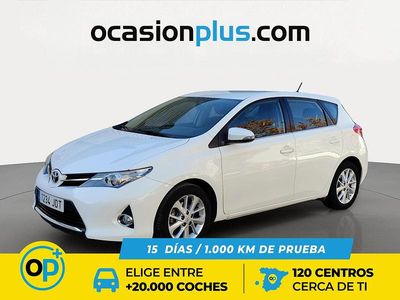 Usado Toyota Auris Active 132 CV (97 kW) 2015 Blanco Utilitario