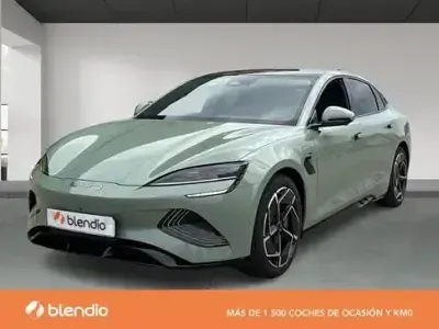 Nuevo BYD Seal 389 kW (530 CV) 2025 Verde Berlina