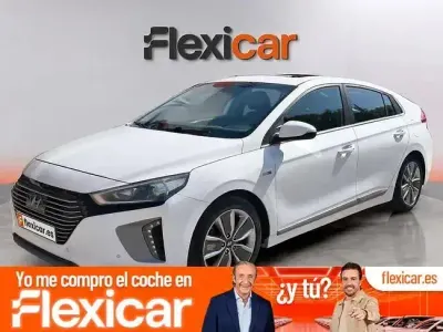 Usado Hyundai Ioniq 141 CV (103 kW) 2018 Negro Utilitario