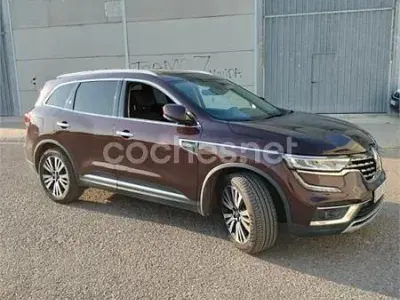 Usado Renault Koleos Initiale Paris 184 CV (135 kW) 2022 Granate SUV