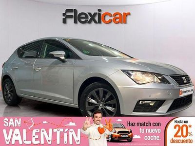 Usado Seat Leon Style 130 CV (95 kW) 2020 Gris Berlina