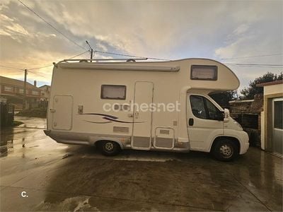 Usado Fiat Ducato 15 110 CV (80 kW) 2007 Blanco Van