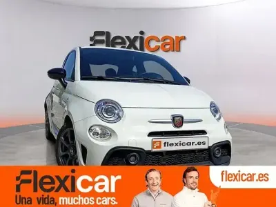 Usado Abarth 595 165 CV (121 kW) 2023 Blanco Utilitario