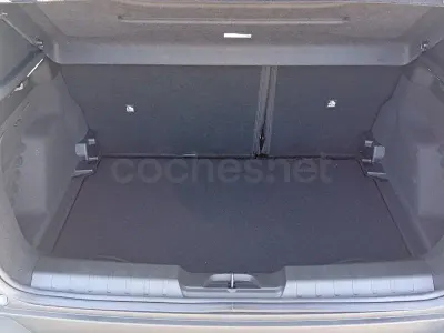 Nuevo Jeep Avenger Altitude 100 CV (73 kW) 2025 Blanco SUV