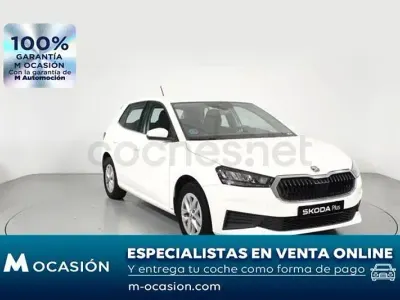 Occasion Skoda Fabia Ambition 95 ch (69 kW) 2023 Blanc Citadine