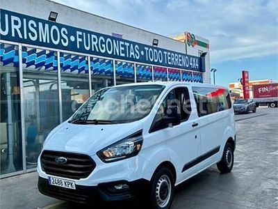 Usado Ford Tourneo Trend 105 CV (77 kW) 2018 Blanco Monovolumen