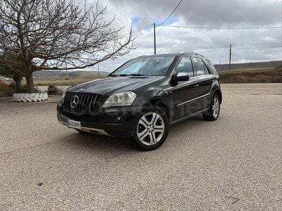Usado Mercedes ML300 204 CV (150 kW) 2010 Negro SUV