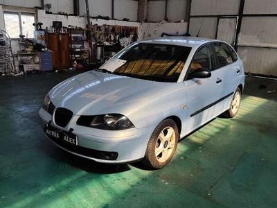 Usado Seat Ibiza Sport 100 CV (73 kW) 2003 Azul Utilitario