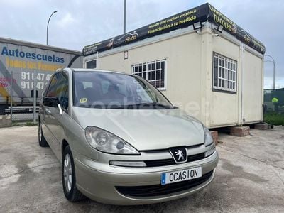Peugeot 807