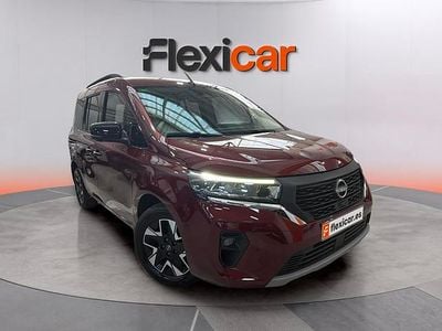 Usado Nissan Townstar Tekna 130 CV (95 kW) 2022 Granate Monovolumen