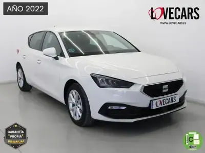 Usado Seat Leon Style 116 CV (85 kW) 2022 Blanco Berlina