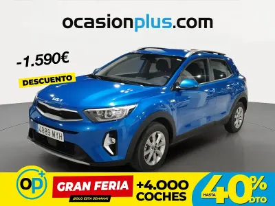 Usado Kia Stonic 79 CV (58 kW) 2025 Azul SUV