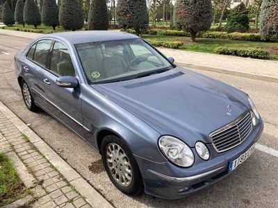 Mercedes E320