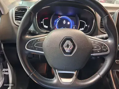 Usado Renault Scénic LIMITED 140 CV (102 kW) 2018 Blanco Monovolumen