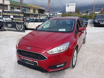 Usado Ford Focus Business Edition 120 CV (88 kW) 2017 Rojo Familiar