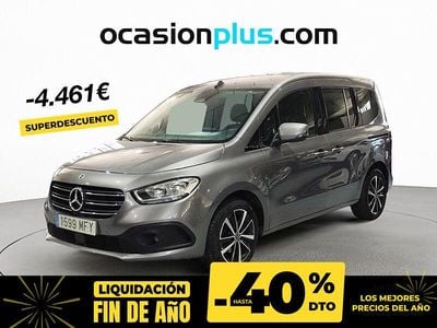 Gris Usado 2023 Mercedes A180 Monovolumen | 25.090 € (Precio justo)