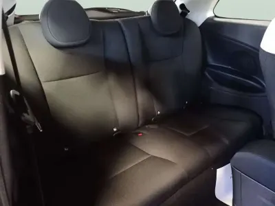 Nuevo Fiat 500 Icon 65 CV (47 kW) 2026 Rojo Utilitario