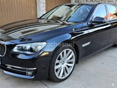 Usado BMW 750 381 CV (280 kW) 2014 Negro Berlina