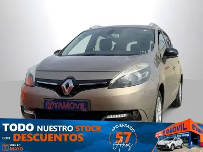 Usado Renault Scenic E-Tech LIMITED 131 CV (96 kW) 2014 Beige Monovolumen