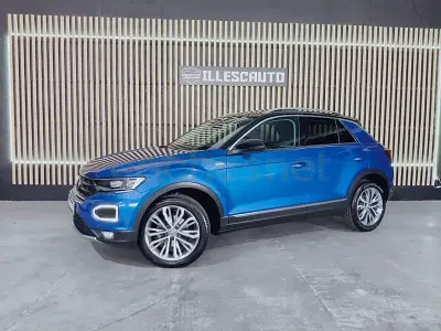 Usado VW T-Roc Advance 150 CV (110 kW) 2020 Azul SUV