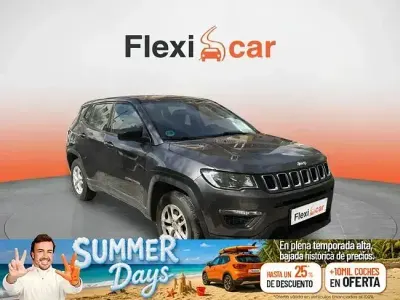 Usado Jeep Compass Sport 140 CV (102 kW) 2018 Gris SUV