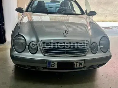 Usado Mercedes CLK200 Elegance 136 CV (100 kW) 1998 Gris / plata Coupe