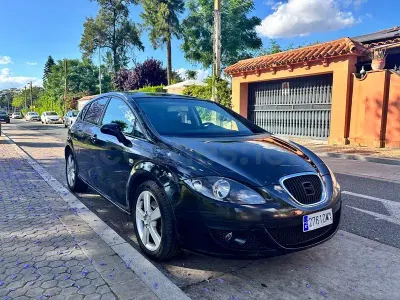 Usado Seat Leon Stylance 140 CV (102 kW) 2006 Negro Utilitario