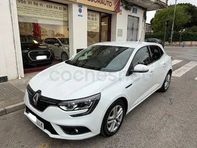 Usado Renault Mégane II Business 95 CV (69 kW) 2021 Blanco Berlina