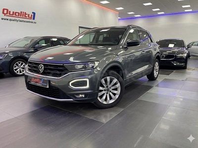 Usado VW T-Roc Edition 115 CV (84 kW) 2021 Gris / plata SUV