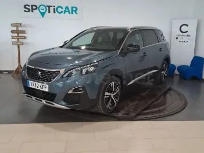 Używany Peugeot 5008 Allure 150 KM (110 kW) 2017 Niebieski Minivan
