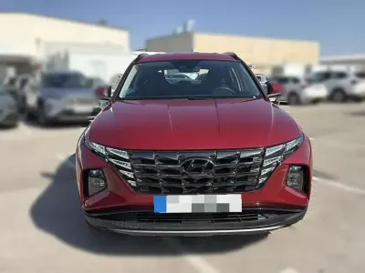 Usado Hyundai Tucson 136 CV (100 kW) 2021 Rojo SUV