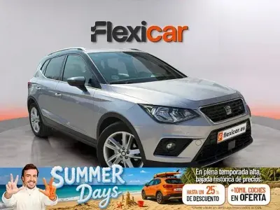 Usado Seat Arona FR 150 CV (110 kW) 2020 Gris SUV