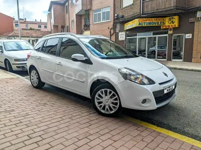 Usado Renault Clio Exception 110 CV (80 kW) 2009 Blanco Familiar