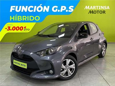 Usado Toyota Yaris Hybrid Active 116 CV (85 kW) 2024 Gris Utilitario