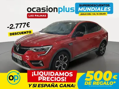 Usado Renault Arkana Zen 145 CV (106 kW) 2022 Rojo SUV